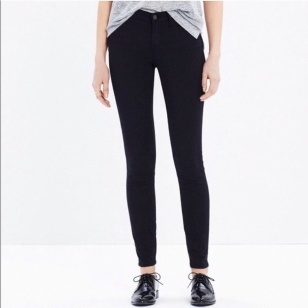 Madewell Women's Waist Size 32 Sateen Skinny Pants Black 8" Rise Soft Skinny